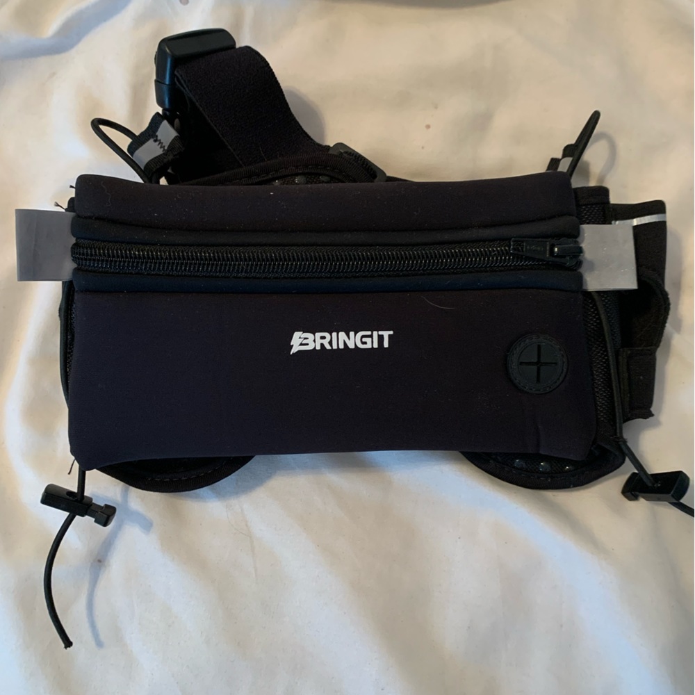 EUC Womens Running Fanny Pack! (2) holders on sides, adjustable waist! BRINGIT